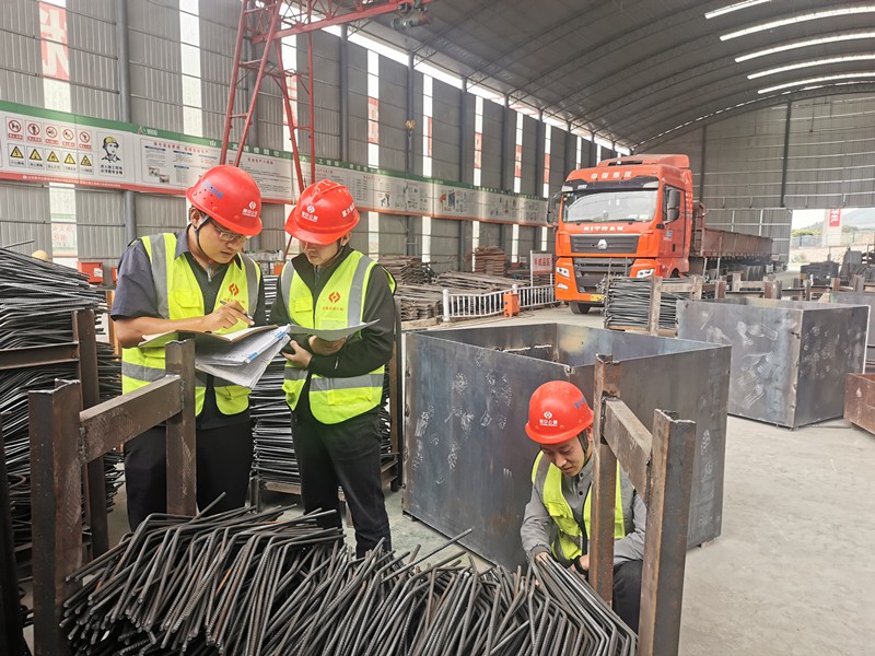 修好路，架好橋，干好活，更要算好賬