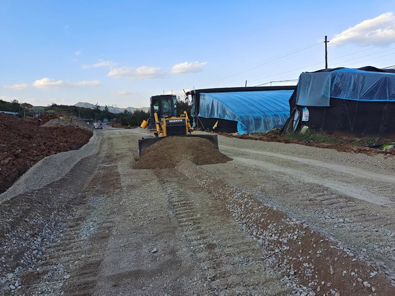 臨臨高速六標首條改路工程順利通車