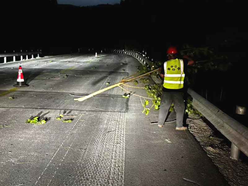 【一提三保】五一不打烊，放假不放松，S232張魯線項目筑牢安全防線