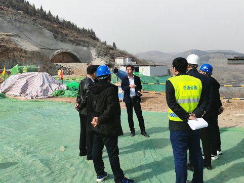 【臨臨風采】淄博市縣交通公路領導來臨臨六標督察空氣質量保障工作